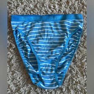 Victorias Secret Vintage NWT blue/white striped high leg underwear Size medium